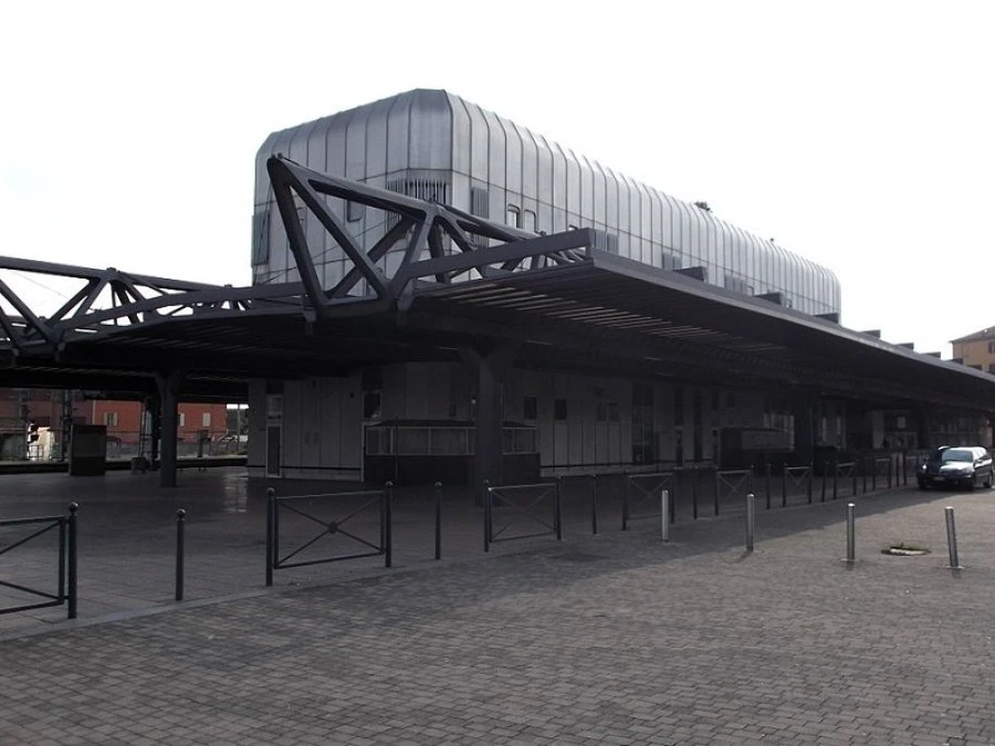 Stazione di Milano-Certosa